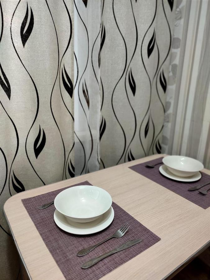 Стандарт Апартаменты Ул.Урицкого 74 Pavlodar Extérieur photo